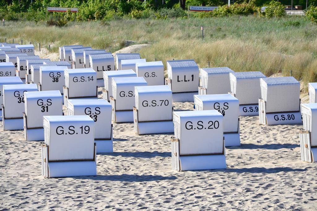 Ferien Unterm Reetdach In Goehren Goehren (Ruegen) Ngoại thất bức ảnh