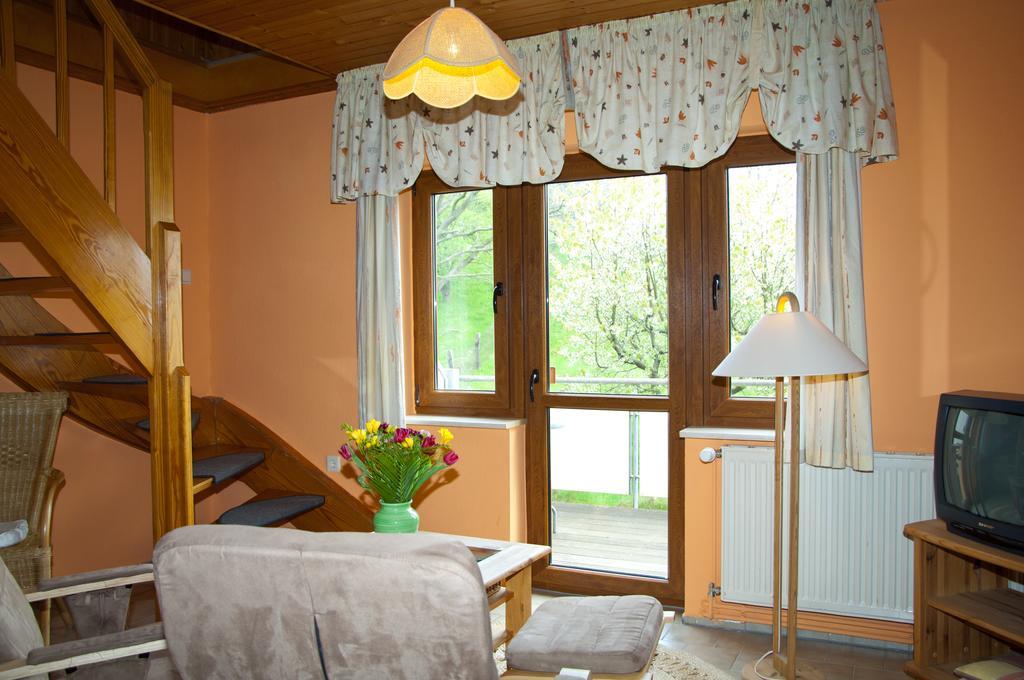 Ferien Unterm Reetdach In Goehren Goehren (Ruegen) Ngoại thất bức ảnh
